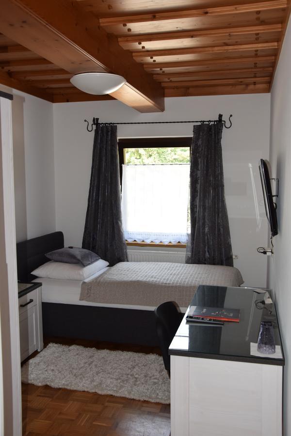 Landgasthof Steinmuehl Hofbauer Fruehstueckspension Und Campingplatz Waidhofen an der Ybbs Ngoại thất bức ảnh